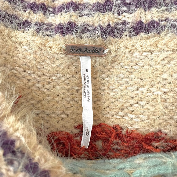 NWOT Free People Festive Fair Isle Sweater Size L - Picture 3 of 5